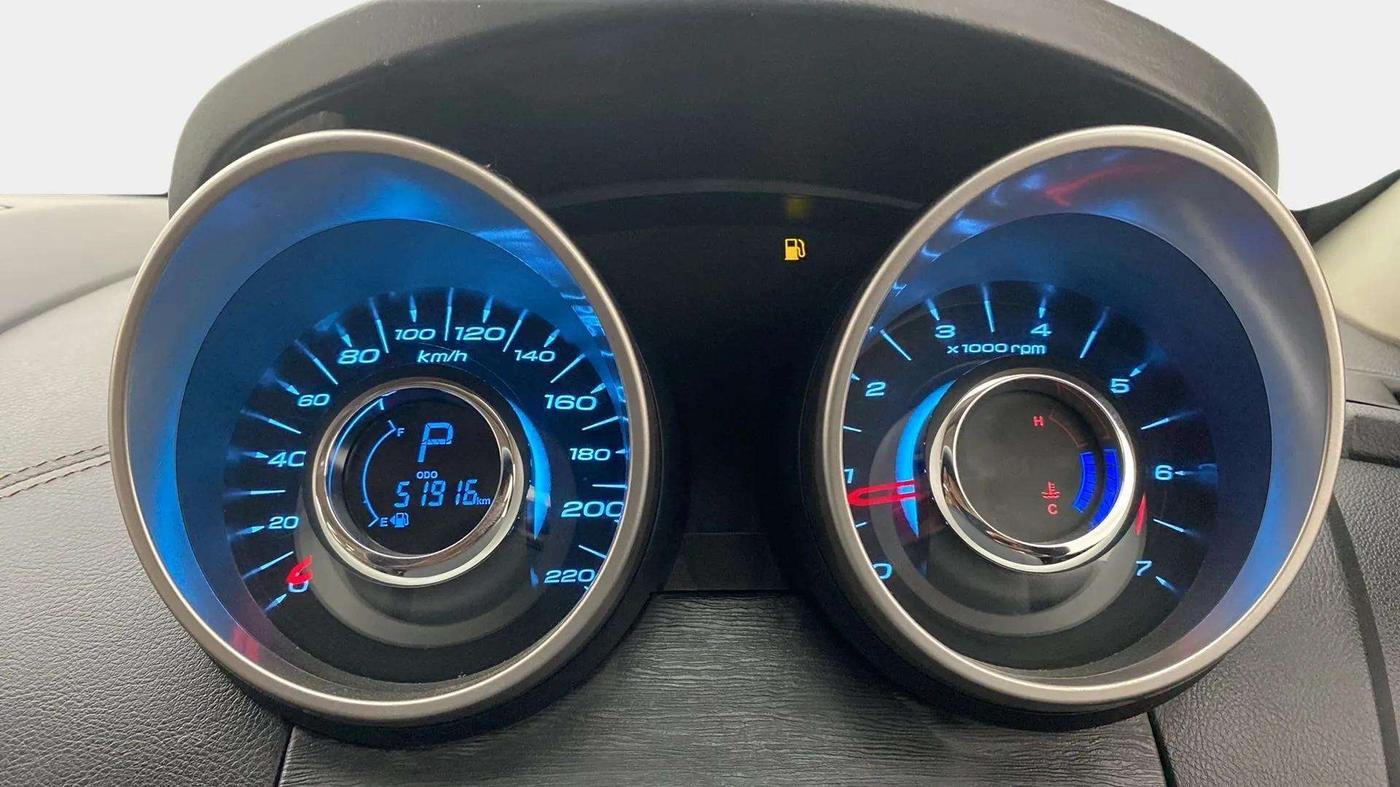 2018 Mahindra XUV500 W11 AT, Diesel, Automatic, 52,095 km, Odometer Image