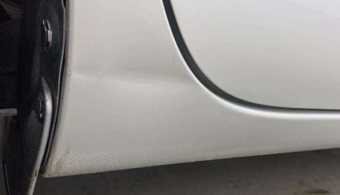 2019 Maruti Dzire LXI, Petrol, Manual, 7,473 km, Right running board - Slightly dented