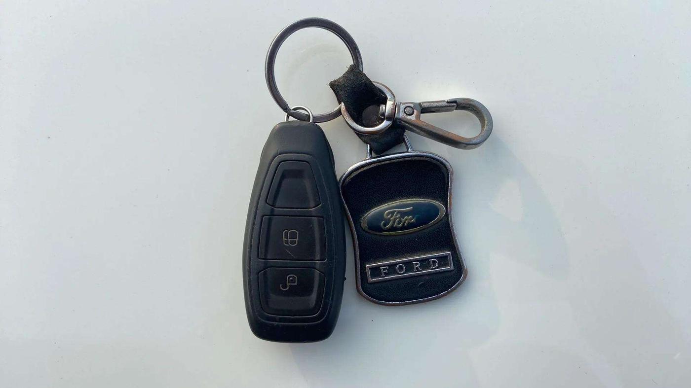 2016 Ford Ecosport TITANIUM 1.5L DIESEL, Diesel, Manual, 90,698 km, Key Close Up