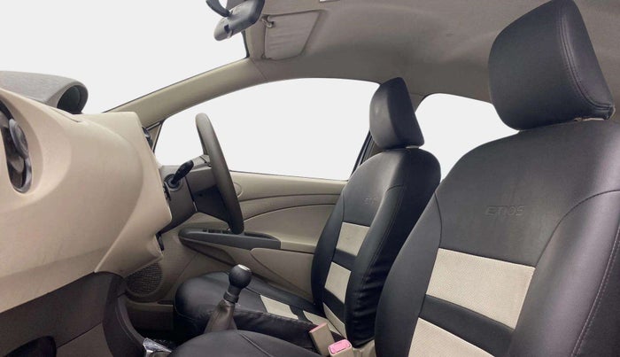 2014 Toyota Etios G, Petrol, Manual, 65,313 km, Right Side Front Door Cabin