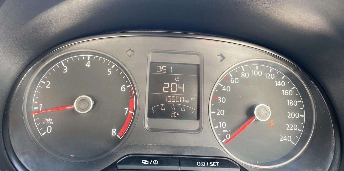 2017 Volkswagen Ameo TRENDLINE 1.2L, Petrol, Manual, 52,865 km, Odometer Image