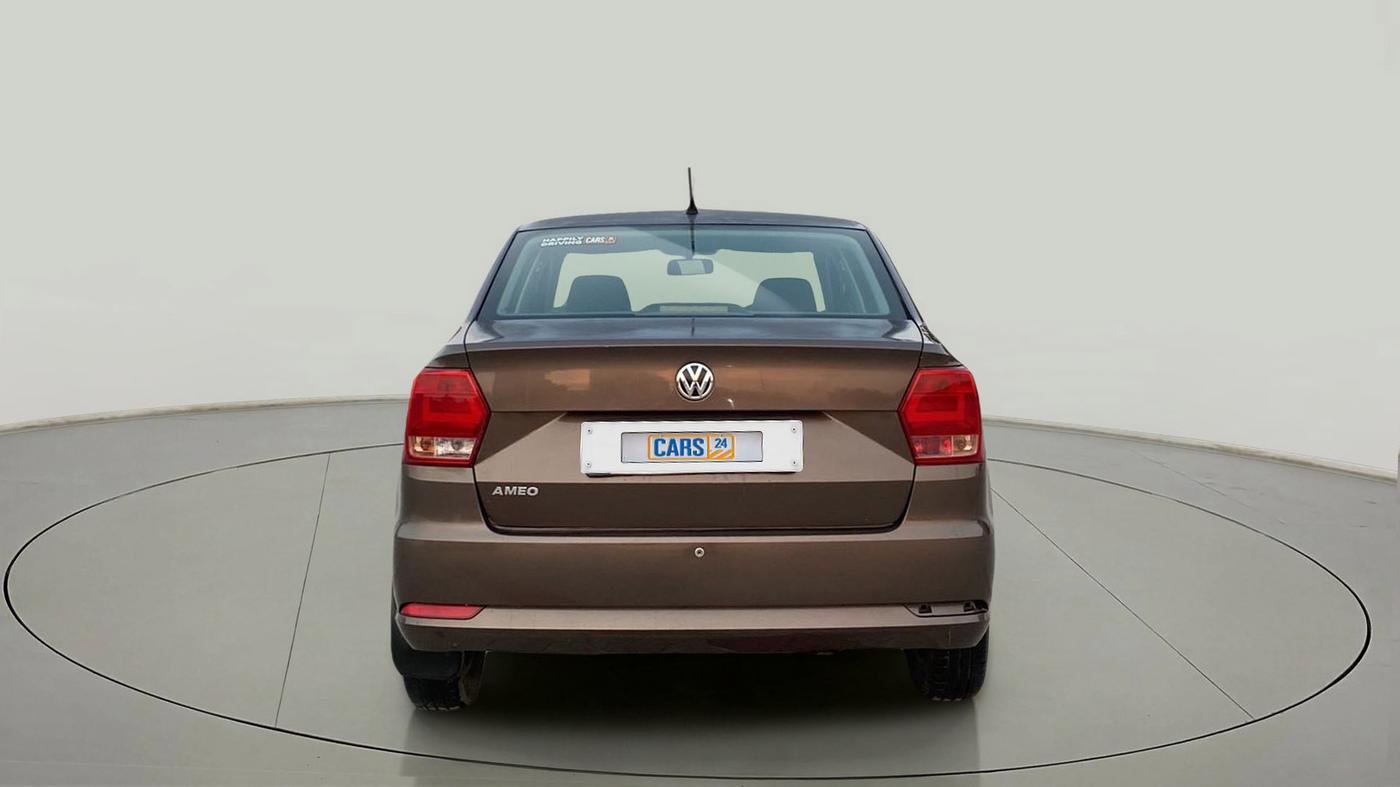 2017 Volkswagen Ameo TRENDLINE 1.2L, Petrol, Manual, 52,865 km, Back/Rear
