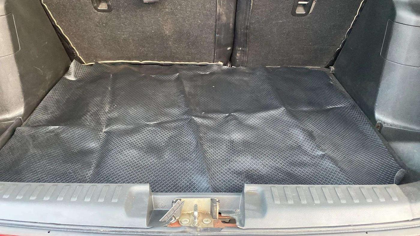 2019 Maruti Vitara Brezza ZDI AMT, CNG, Automatic, 88,956 km, Boot Inside
