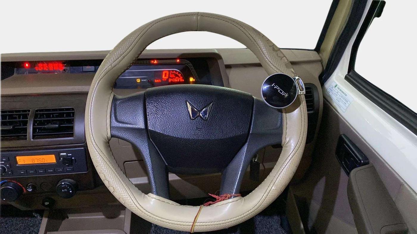 2023 Mahindra Bolero B6, Diesel, Manual, 34,363 km, Steering Wheel Close Up