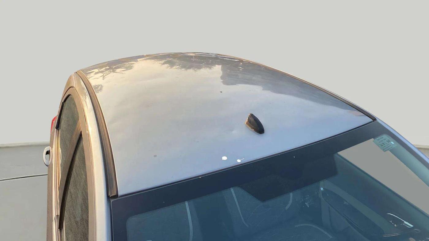 2018 Tata Tiago XZ PETROL, Petrol, Manual, 40,770 km, Roof