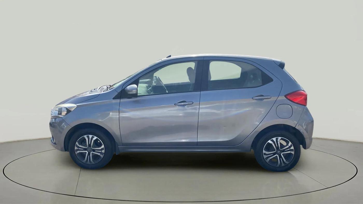 2018 Tata Tiago XZ PETROL, Petrol, Manual, 40,770 km, Left Side