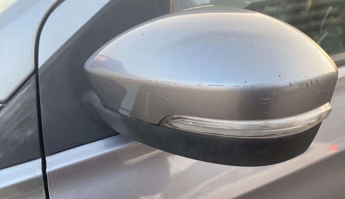 2018 Tata Tiago XZ PETROL, Petrol, Manual, 40,723 km, Left rear-view mirror - Mirror motor not working