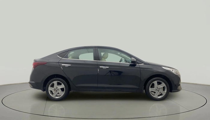 2021 Hyundai Verna SX 1.5 VTVT, Petrol, Manual, 16,862 km, Right Side View