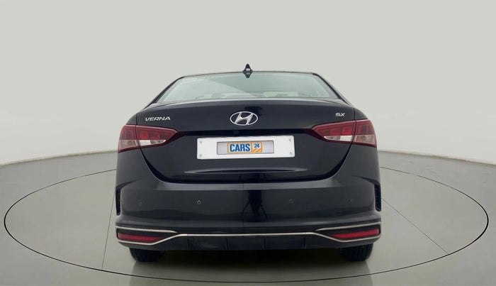 2021 Hyundai Verna SX 1.5 VTVT, Petrol, Manual, 16,862 km, Back/Rear