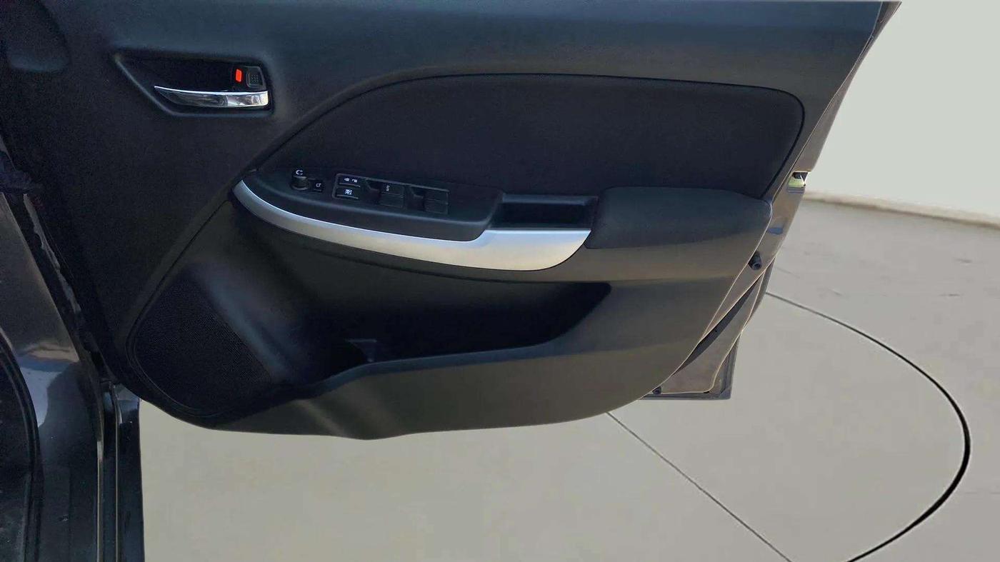 2018 Maruti Baleno ALPHA CVT PETROL 1.2, Petrol, Automatic, 51,065 km, Driver Side Door Panels Control