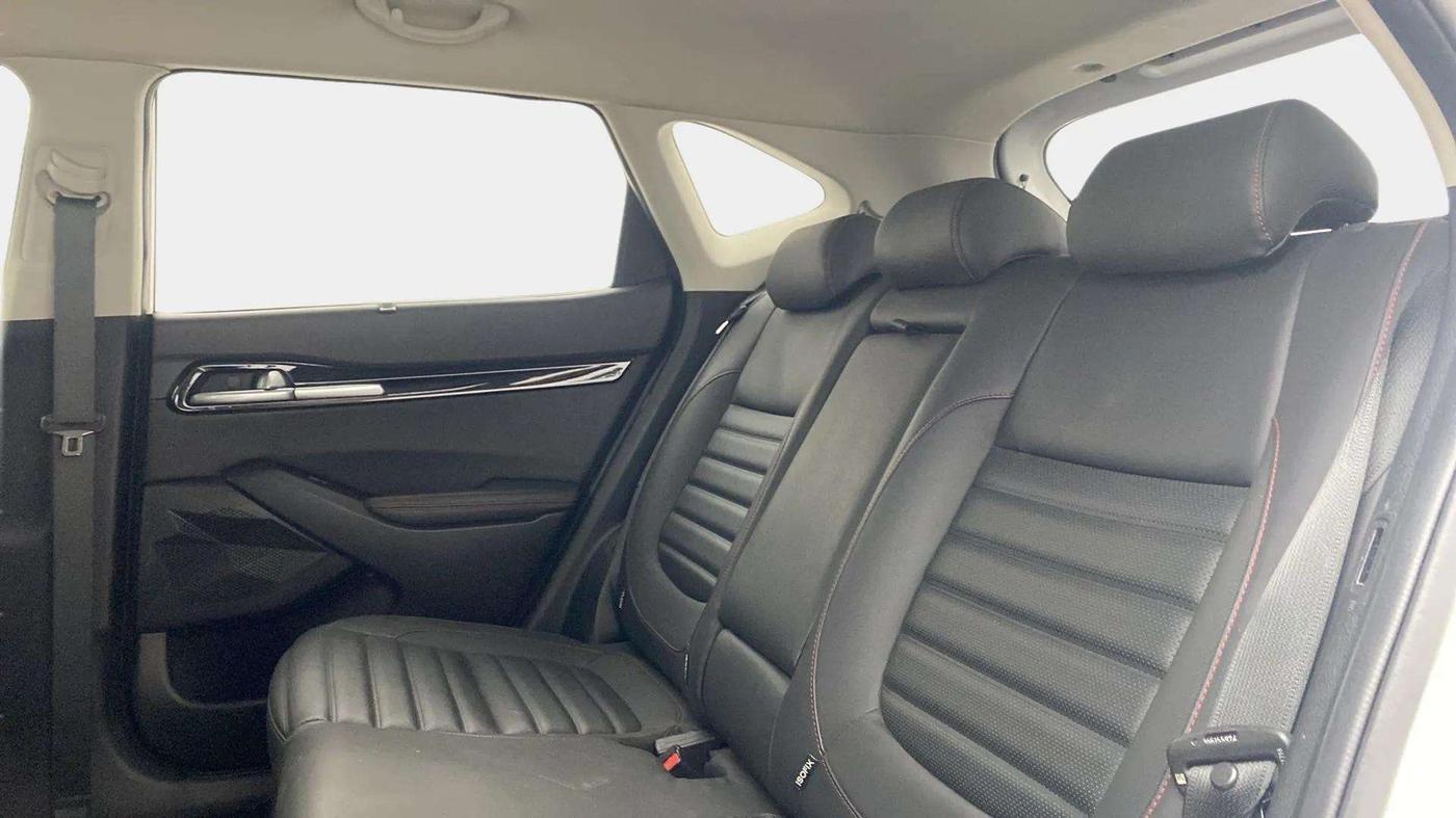 2019 KIA SELTOS GTK 1.4 PETROL, Petrol, Manual, 31,368 km, Right Side Rear Door Cabin
