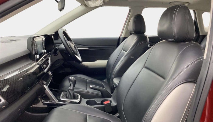 2022 KIA SELTOS HTK PLUS 1.5 IMT, Petrol, Manual, 33,477 km, Right Side Front Door Cabin