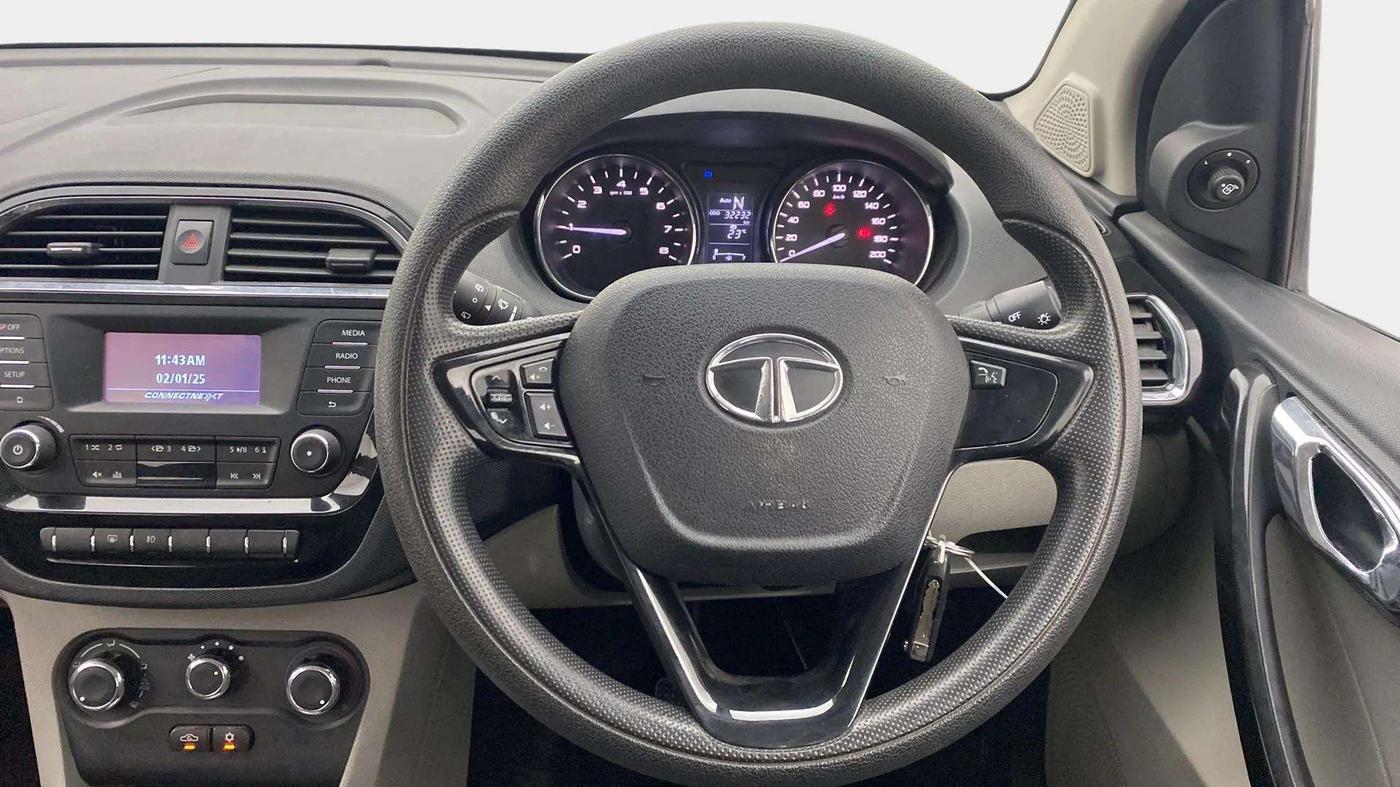 2018 Tata Tiago XZA PETROL, Petrol, Automatic, 32,231 km, Steering Wheel Close Up