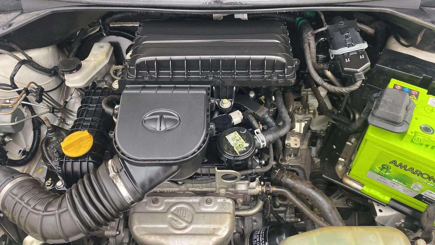 2018 Tata Tiago XZA PETROL, Petrol, Automatic, 32,231 km, Open Bonet