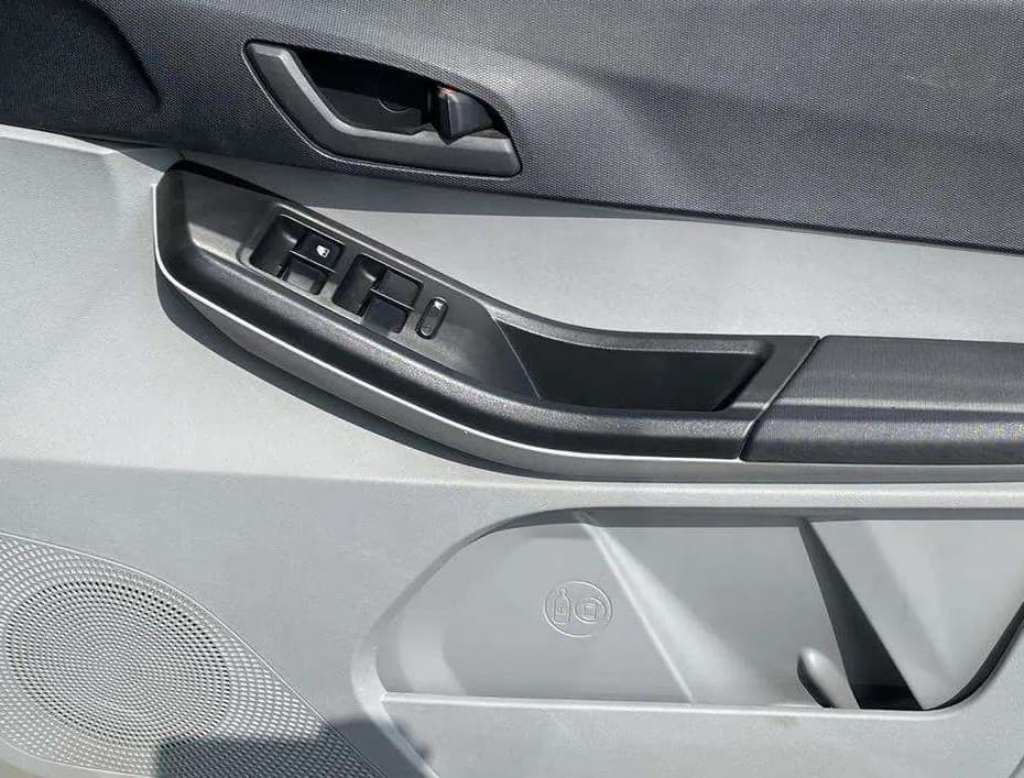 2021 Tata Tiago XZA PETROL, Petrol, Automatic, 16,923 km, Driver Side Door Panels Control
