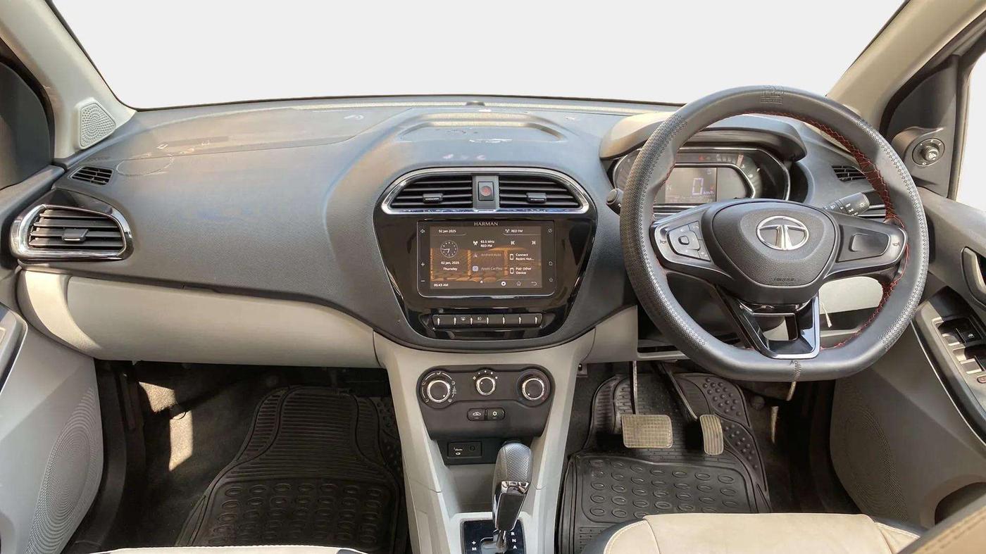 2021 Tata Tiago XZA PETROL, Petrol, Automatic, 16,923 km, Dashboard