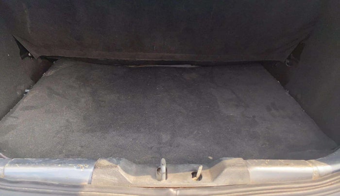 2018 Tata Tiago XZ PETROL, Petrol, Manual, 68,541 km, Boot Inside