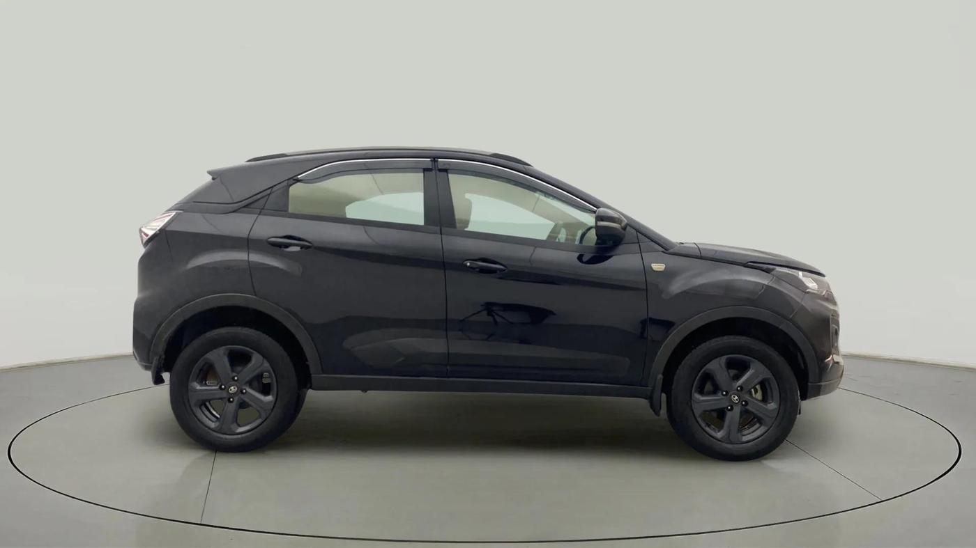 2022 Tata NEXON XZA PLUS (O) PETROL DARK EDITION, Petrol, Automatic, 19,818 km, Right Side View