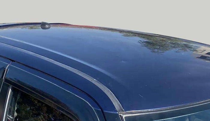 2019 Maruti Swift VXI, Petrol, Manual, 75,391 km, Roof - Antenna Broken
