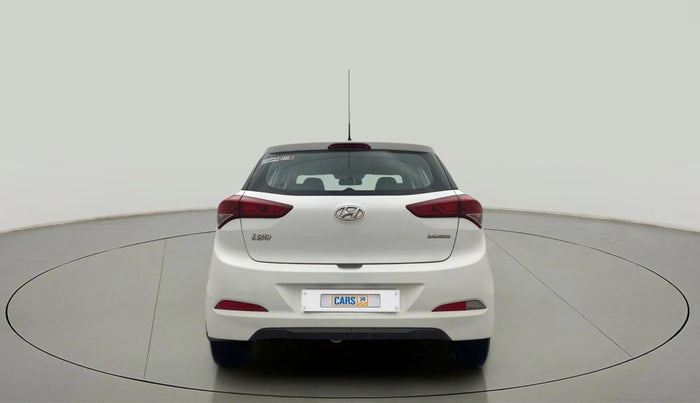 2016 Hyundai Elite i20 MAGNA 1.4 AT, Petrol, Automatic, 60,060 km, Back/Rear