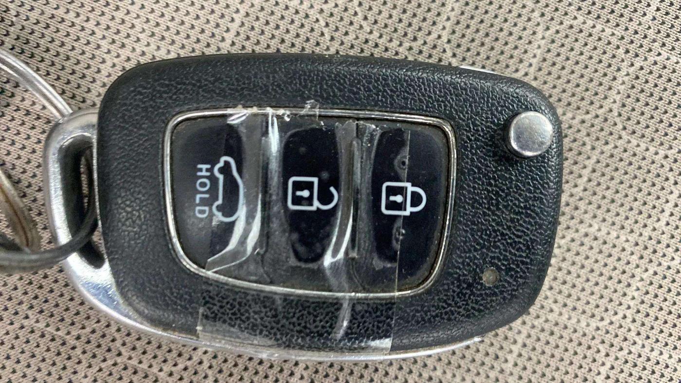 2016 Hyundai Elite i20 MAGNA 1.4 AT, Petrol, Automatic, 60,060 km, Key Close Up