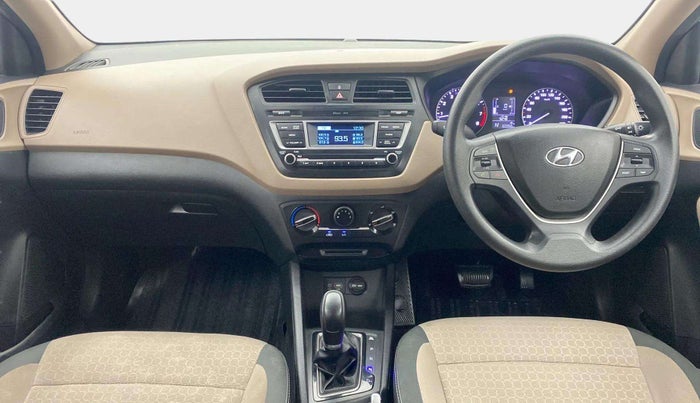 2016 Hyundai Elite i20 MAGNA 1.4 AT, Petrol, Automatic, 60,060 km, Dashboard