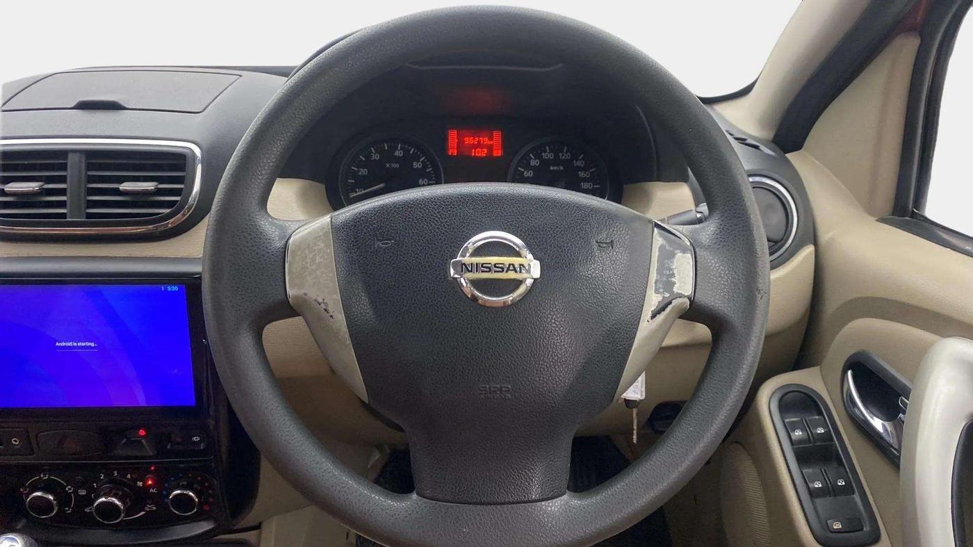 2014 Nissan Terrano XL (D), Diesel, Manual, 96,463 km, Steering Wheel Close Up