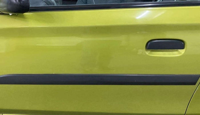 2017 Maruti Alto 800 VXI, Petrol, Manual, 32,407 km, Front passenger door - Slightly dented