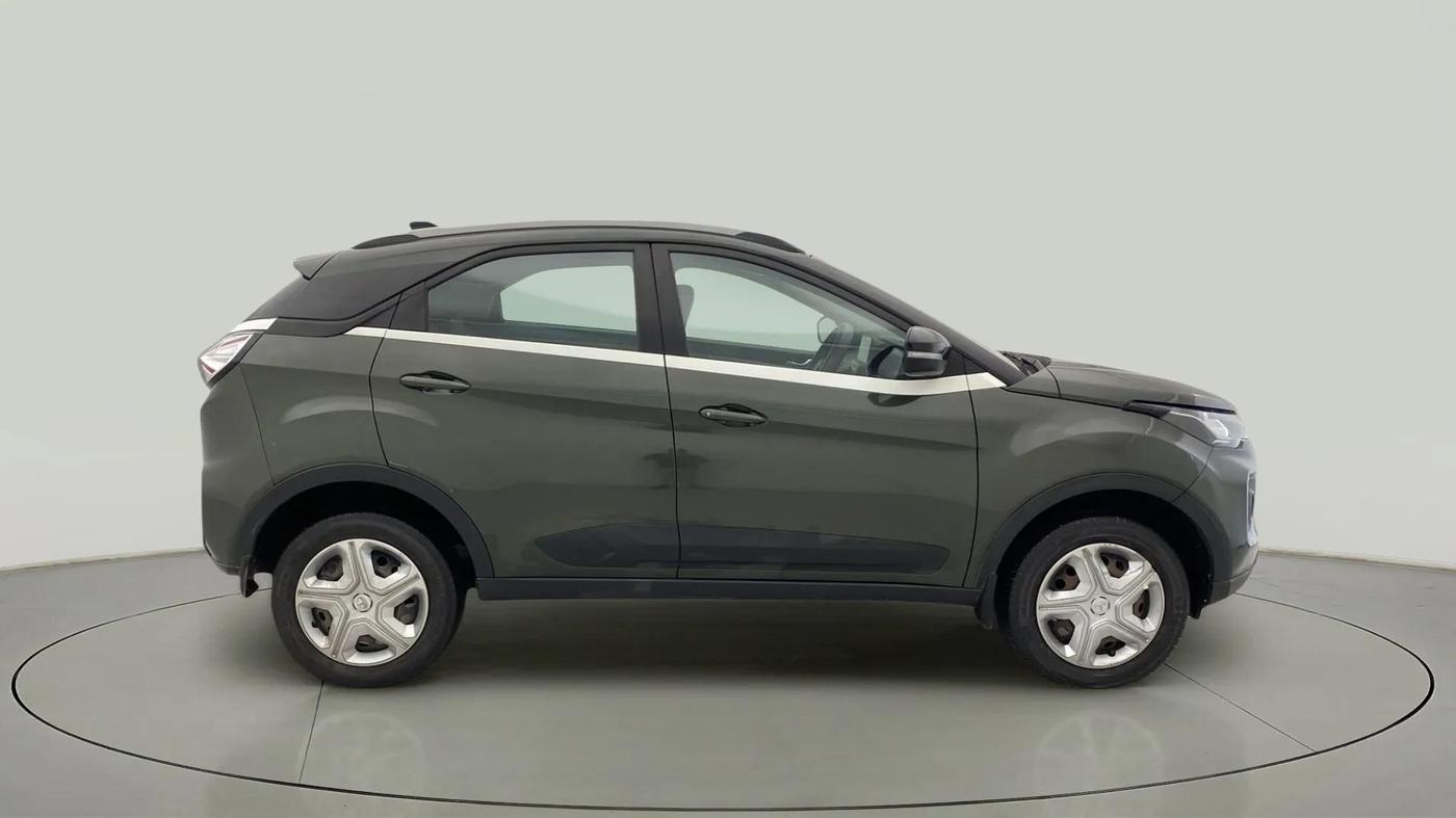2020 Tata NEXON XZ PETROL, Petrol, Manual, 52,936 km, Right Side View