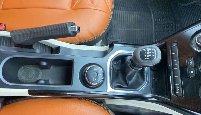 2020 Tata NEXON XZ PETROL, Petrol, Manual, 52,936 km, Gear Lever
