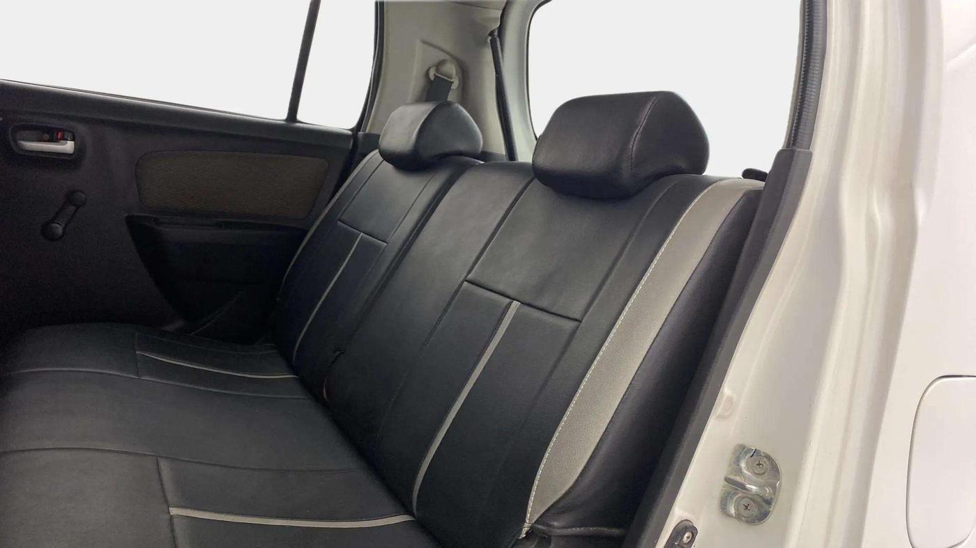 2015 Maruti Wagon R 1.0 LXI, Petrol, Manual, 58,675 km, Right Side Rear Door Cabin