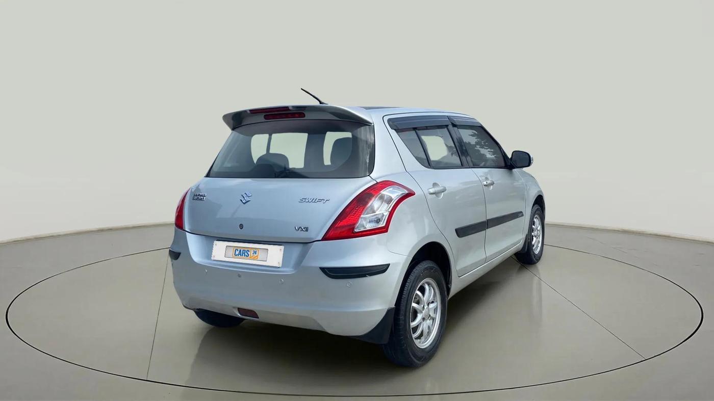2017 Maruti Swift VXI O, Petrol, Manual, 98,709 km, Right Back Diagonal