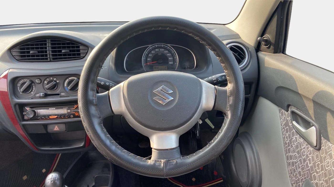 2017 Maruti Alto 800 LXI, Petrol, Manual, 33,523 km, Steering Wheel Close Up