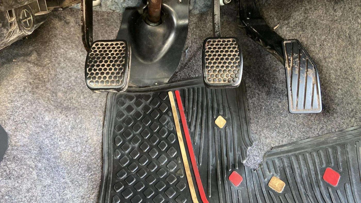 2017 Maruti Alto 800 LXI, Petrol, Manual, 33,523 km, Pedals