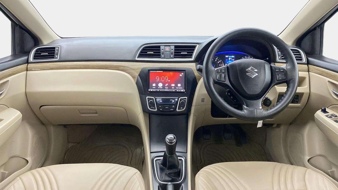 2019 Maruti Ciaz DELTA 1.5 SHVS MT PETROL, Petrol, Manual, 50,239 km, Dashboard