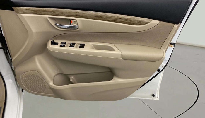 2019 Maruti Ciaz DELTA 1.5 SHVS MT PETROL, Petrol, Manual, 50,239 km, Driver Side Door Panels Control