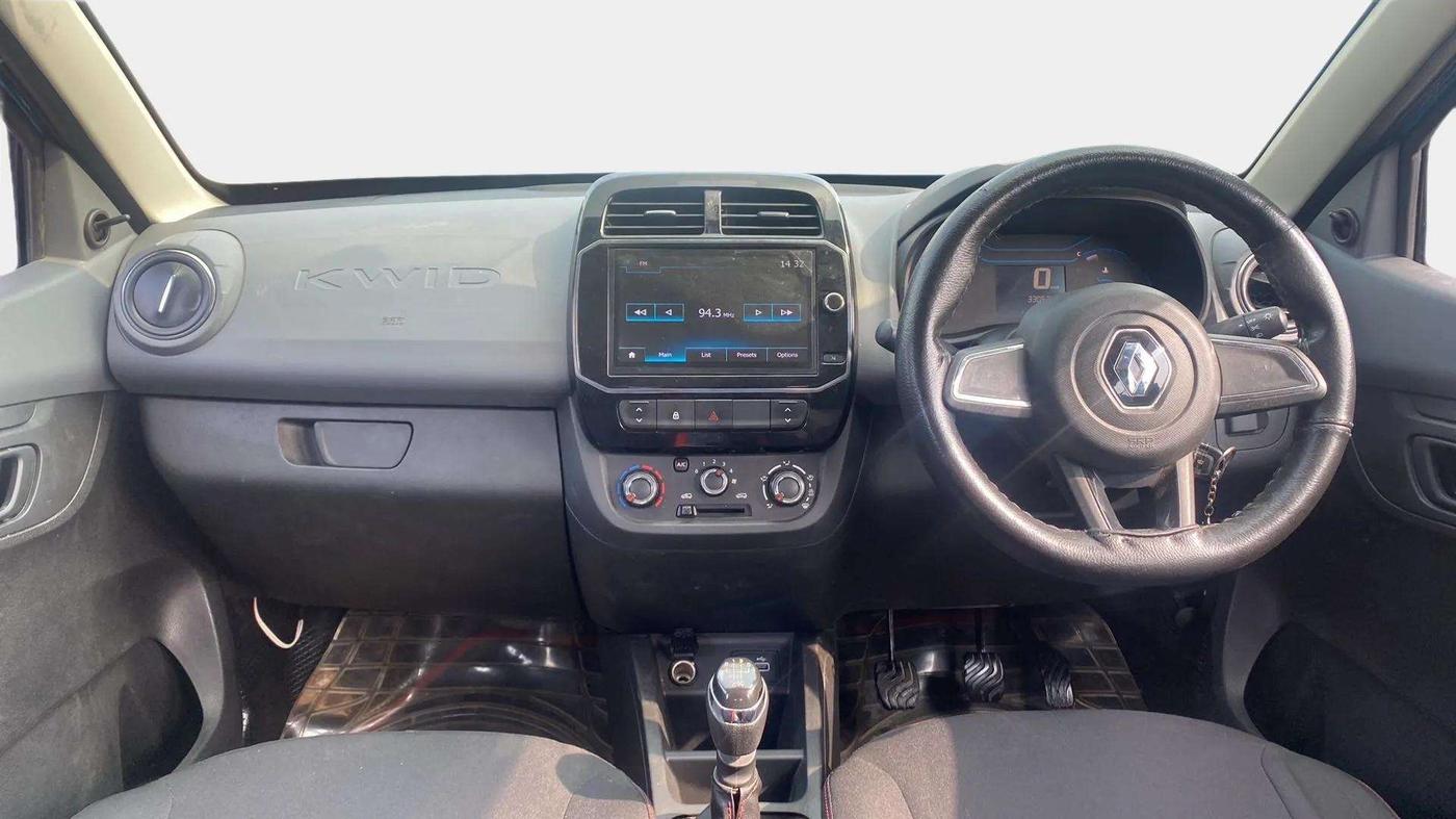 2020 Renault Kwid RXT 1.0 (O), Petrol, Manual, 33,062 km, Dashboard