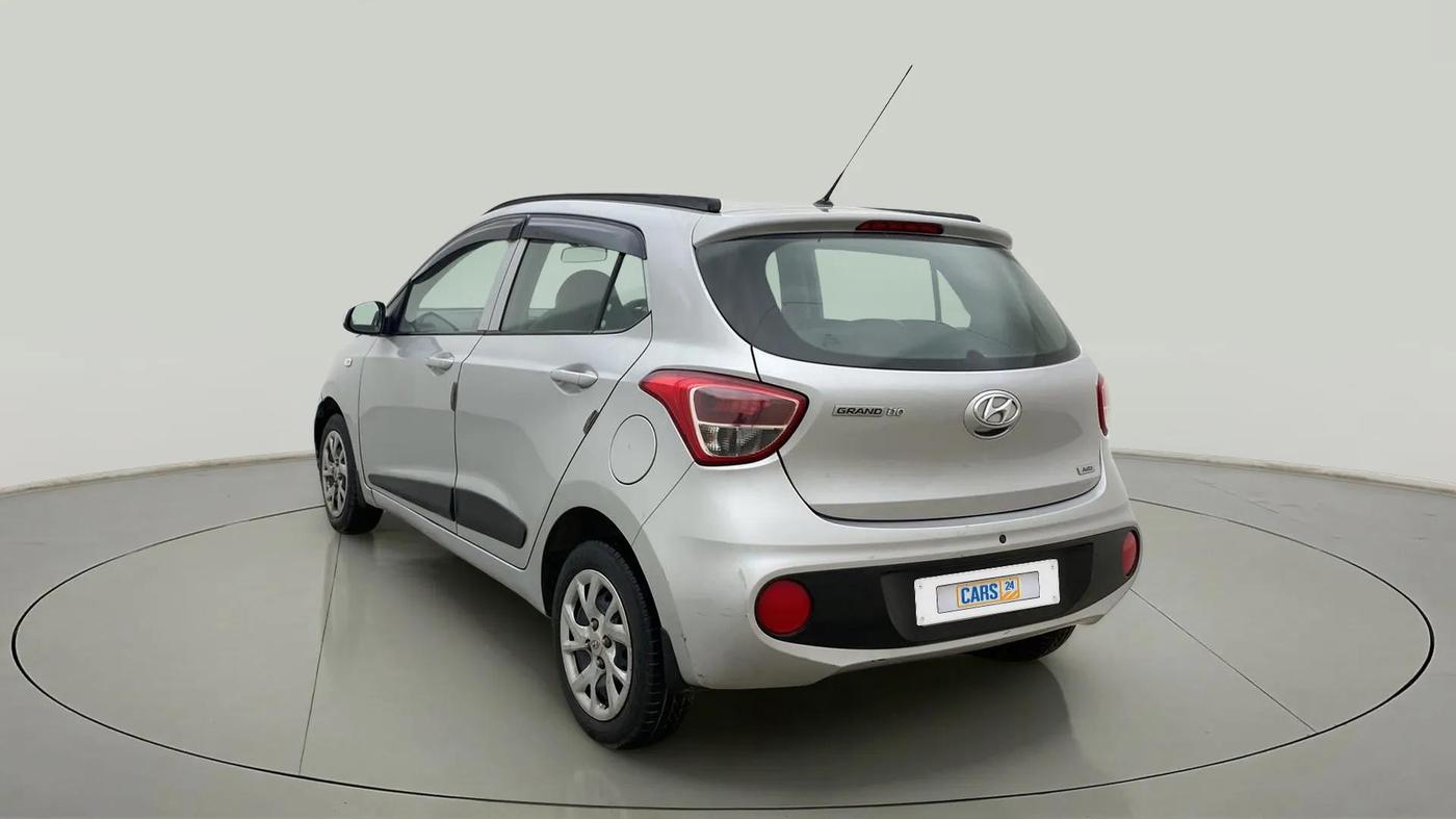 2017 Hyundai Grand i10 MAGNA AT 1.2 KAPPA VTVT, Petrol, Automatic, 34,149 km, Left Back Diagonal