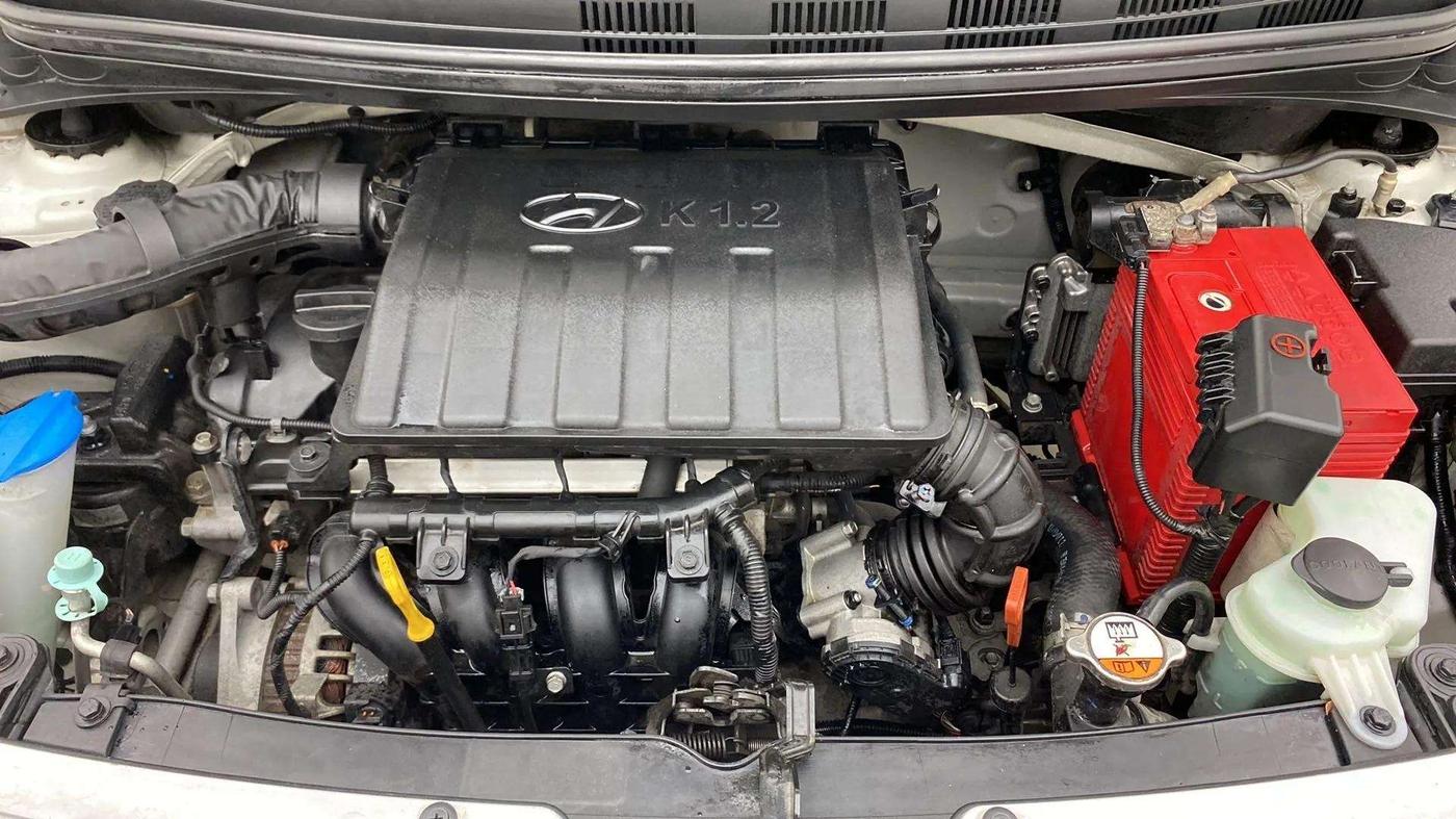 2017 Hyundai Grand i10 MAGNA AT 1.2 KAPPA VTVT, Petrol, Automatic, 34,149 km, Open Bonet