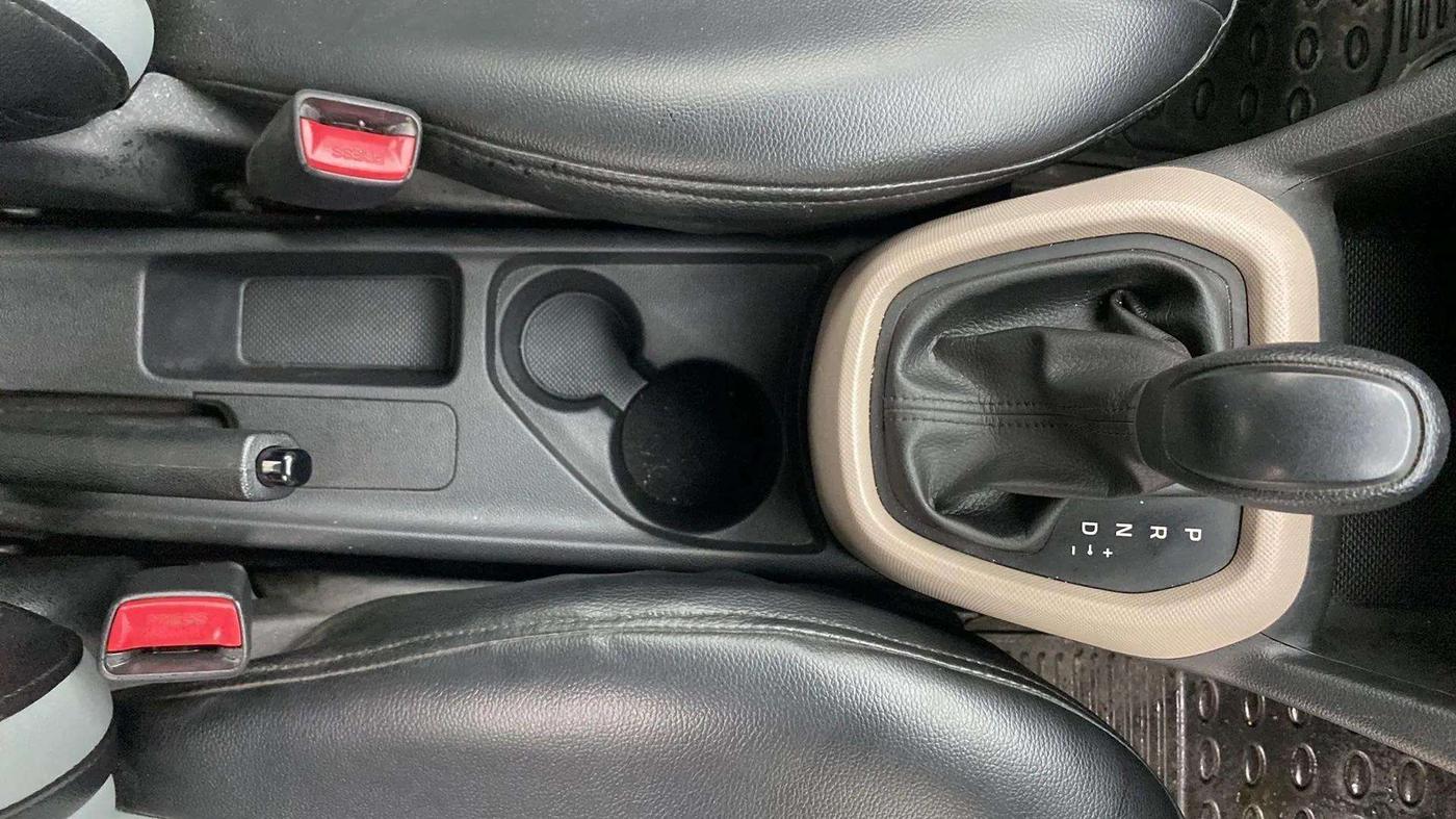 2017 Hyundai Grand i10 MAGNA AT 1.2 KAPPA VTVT, Petrol, Automatic, 34,149 km, Gear Lever