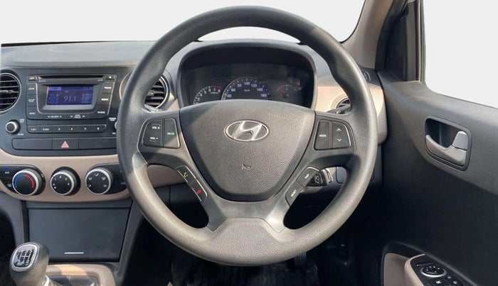 2014 Hyundai Xcent S (O) 1.2, Petrol, Manual, 38,863 km, Steering Wheel Close Up