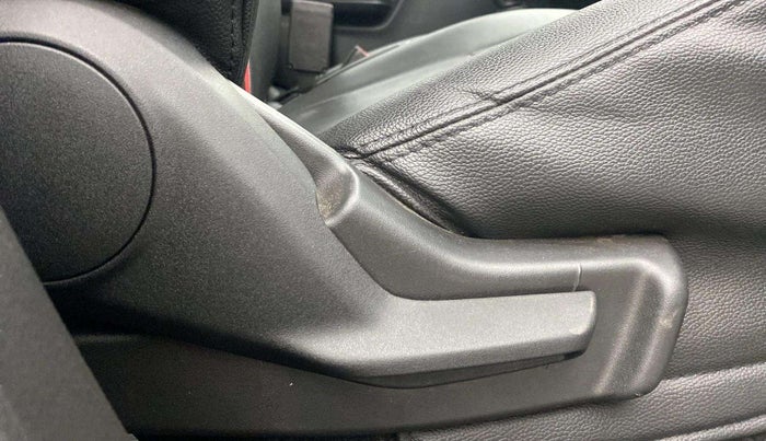 2022 Maruti Celerio ZXI, Petrol, Manual, 19,059 km, Driver Side Adjustment Panel