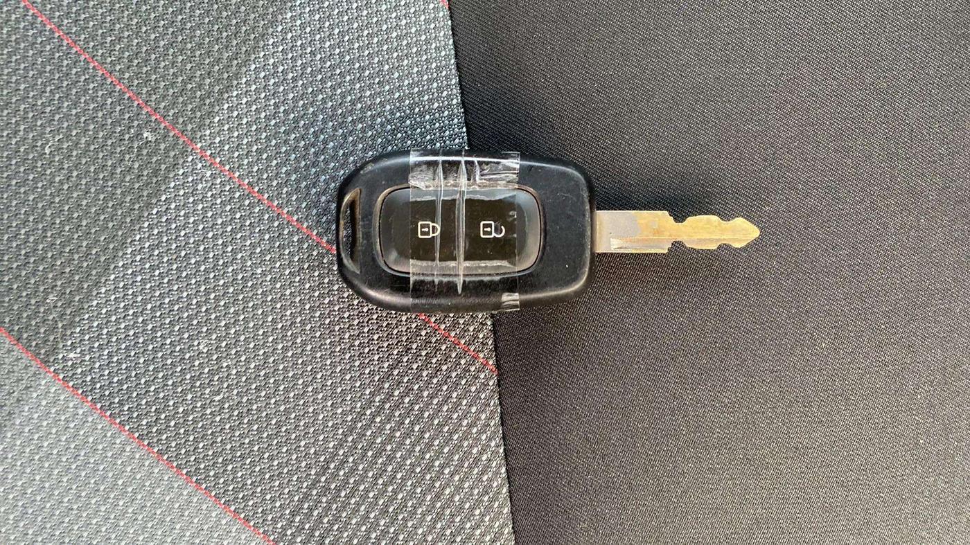 2021 Renault Kwid RXT 1.0 (O), Petrol, Manual, 38,362 km, Key Close Up