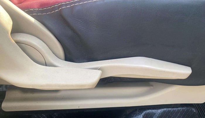 2020 Maruti Dzire VXI, Petrol, Manual, 47,979 km, Driver Side Adjustment Panel