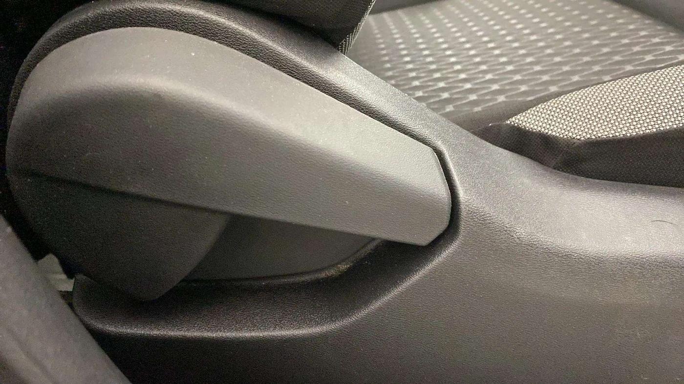 2022 Nissan MAGNITE XE, Petrol, Manual, 22,360 km, Driver Side Adjustment Panel