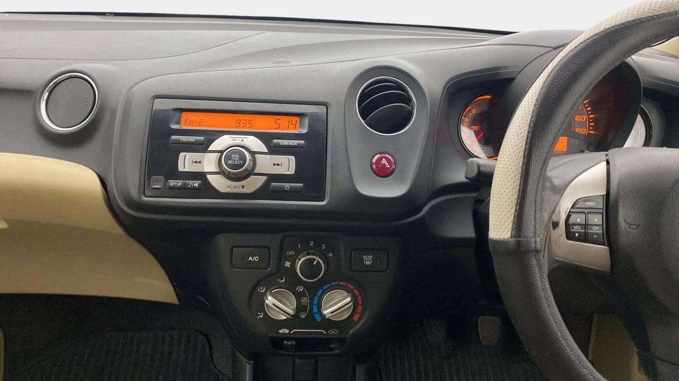 2014 Honda Brio S MT, Petrol, Manual, 66,888 km, Air Conditioner