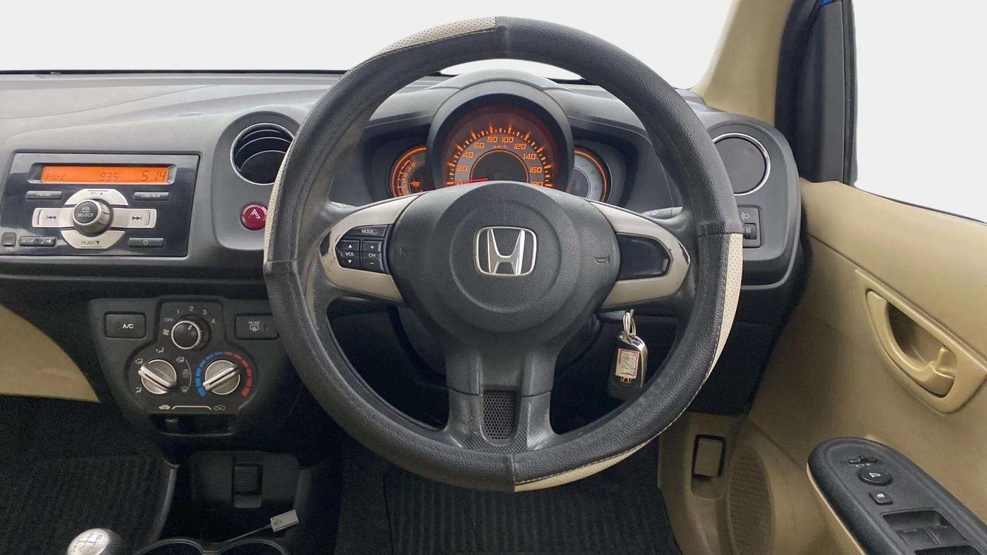 2014 Honda Brio S MT, Petrol, Manual, 66,888 km, Steering Wheel Close Up