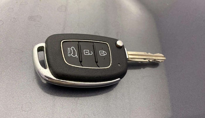 2017 Hyundai Elite i20 SPORTZ 1.2, Petrol, Manual, 84,216 km, Key Close Up