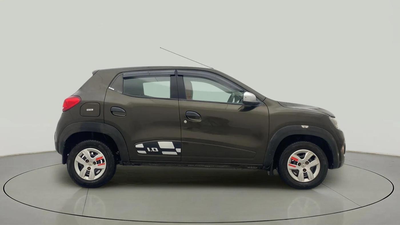 2017 Renault Kwid RXT 1.0, Petrol, Manual, 50,703 km, Right Side View