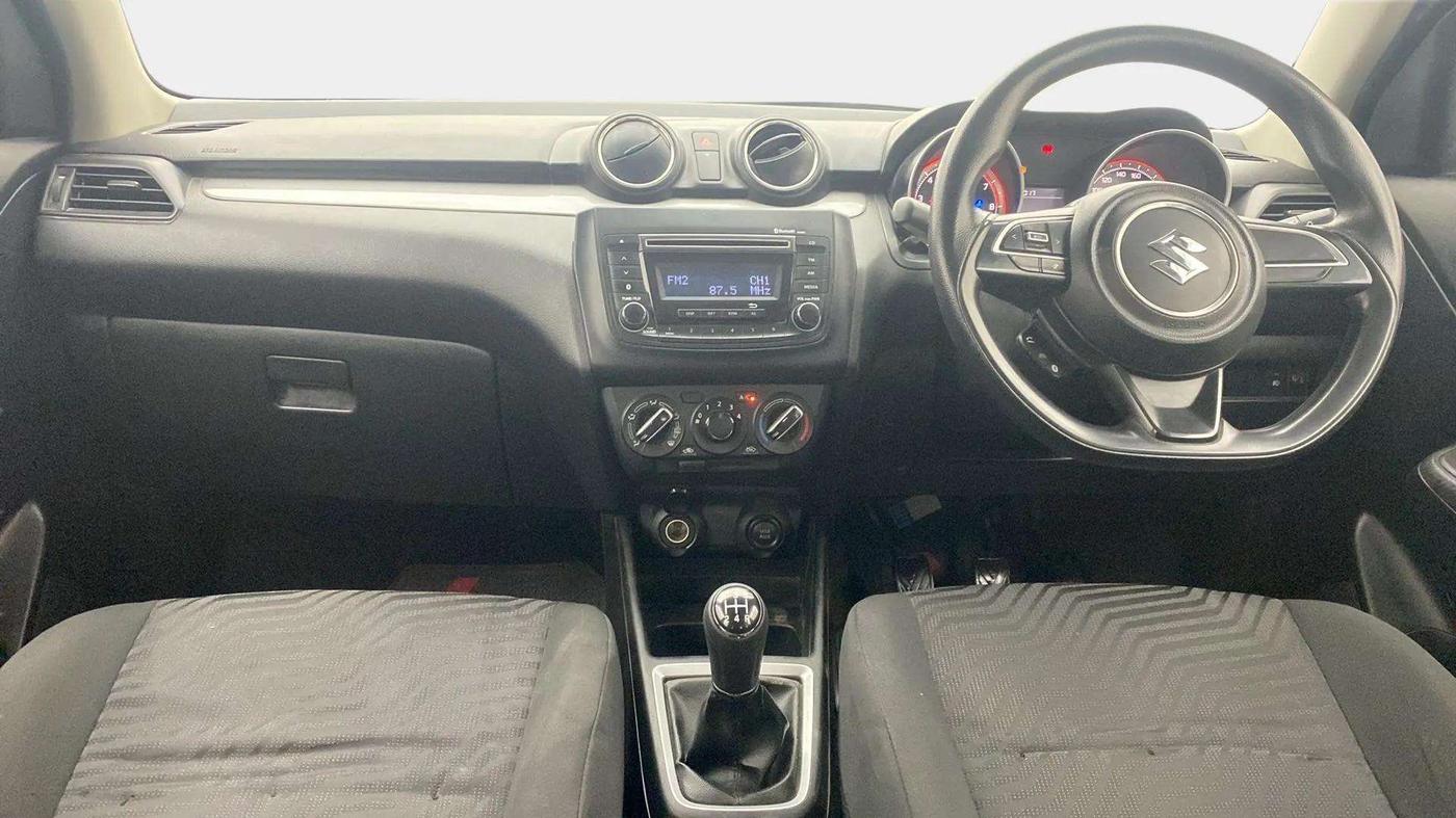 2018 Maruti Swift VXI, Petrol, Manual, 99,542 km, Dashboard